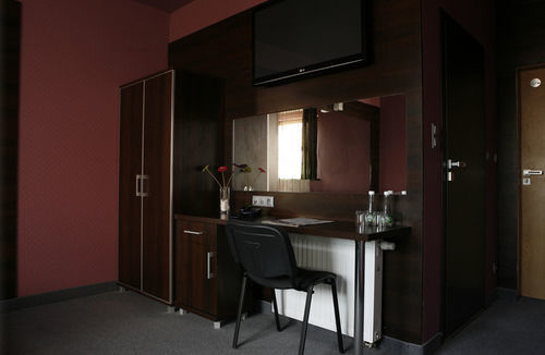 Hotel Sunny Познань Екстер'єр фото
