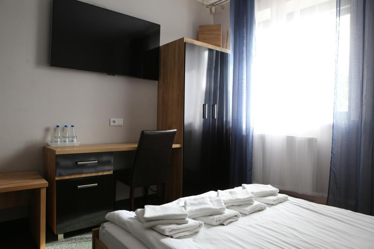 Hotel Sunny Познань Екстер'єр фото